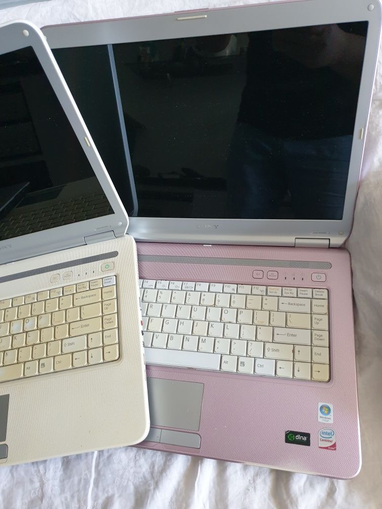 Sprzedam wszystko ze zdjec 5 laptopów i reszta