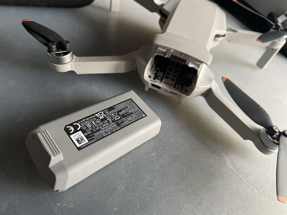 Dji mini 2 SE bardzo dobry stan
