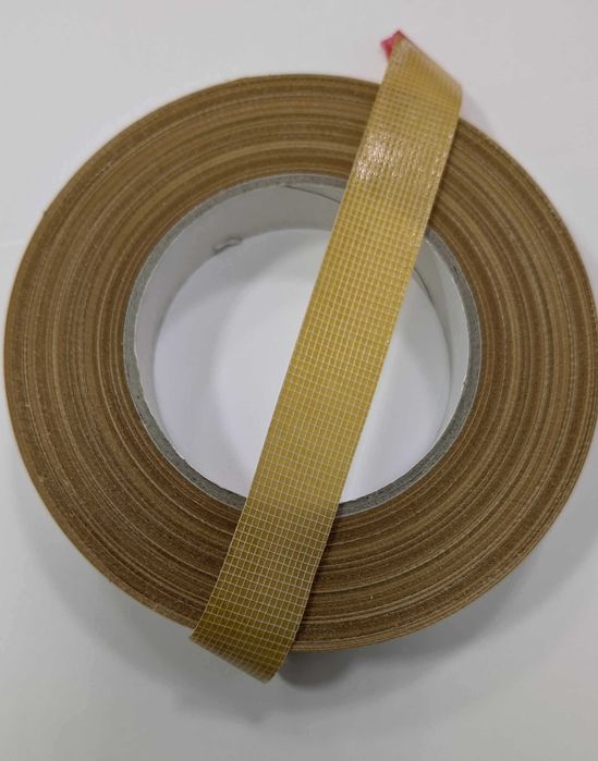 Двостороння клейка стрічка на тканевій основі 48мм х 50м