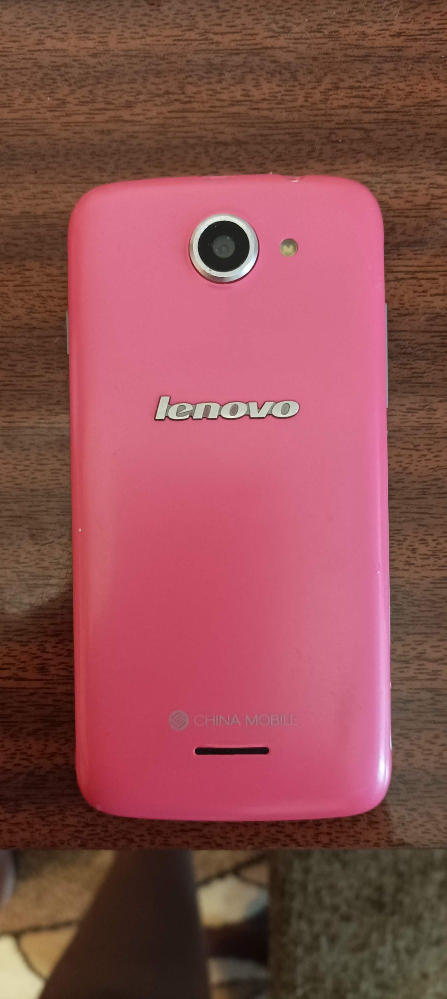 Телефон Lenovo A670