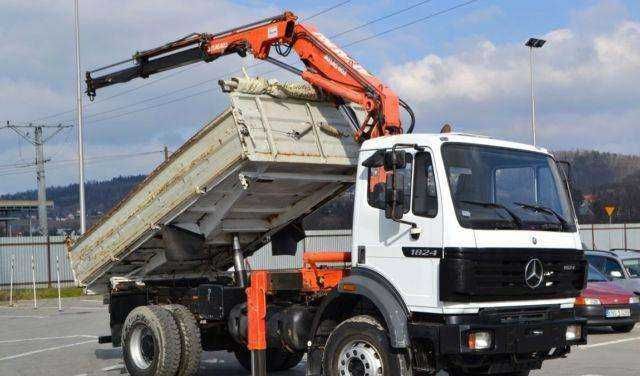 Переобладнання Вантажних авто в самоскид з краном-маніпулятором.