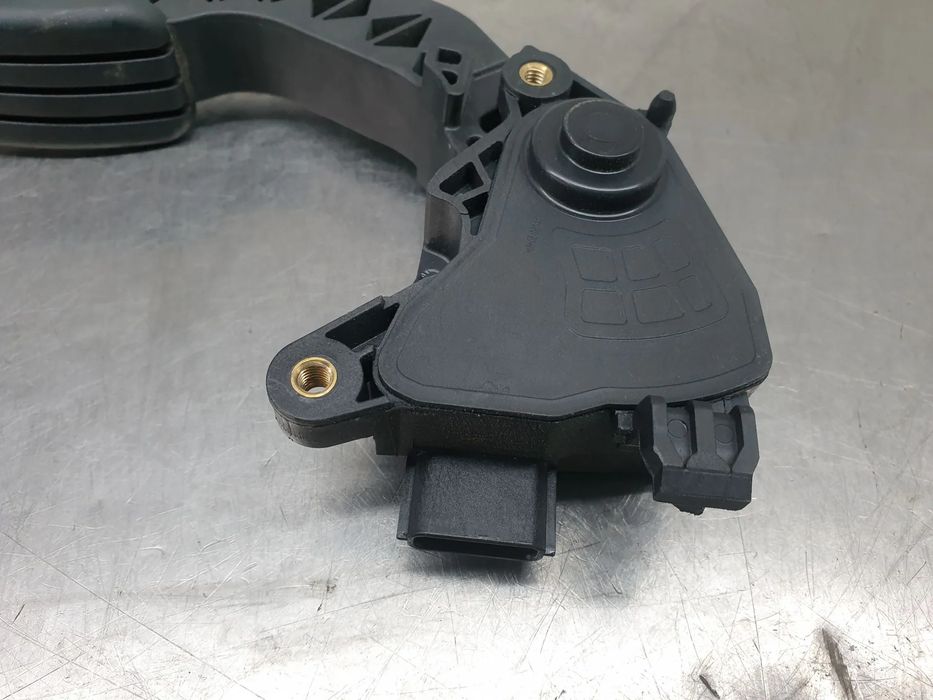 Pedal do acelerador RENAULT Trafic III (FG_)