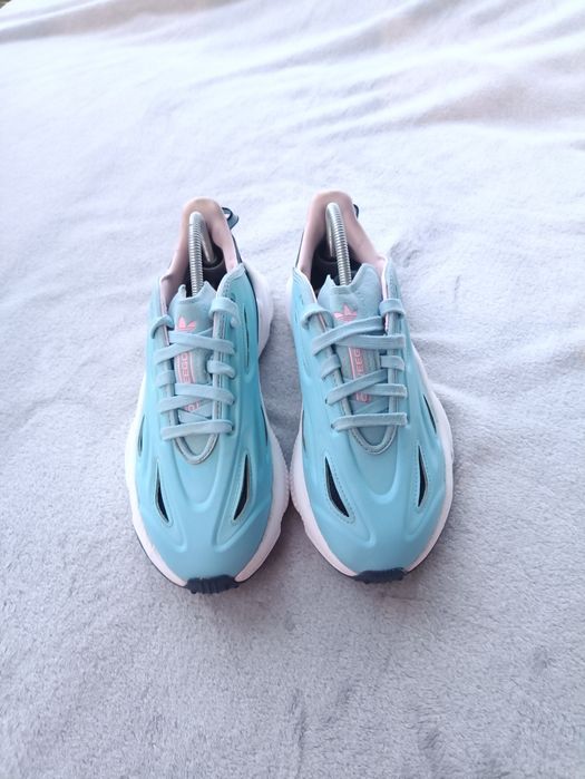 Женские кроссовки Adidas Ozweego р37.5-38