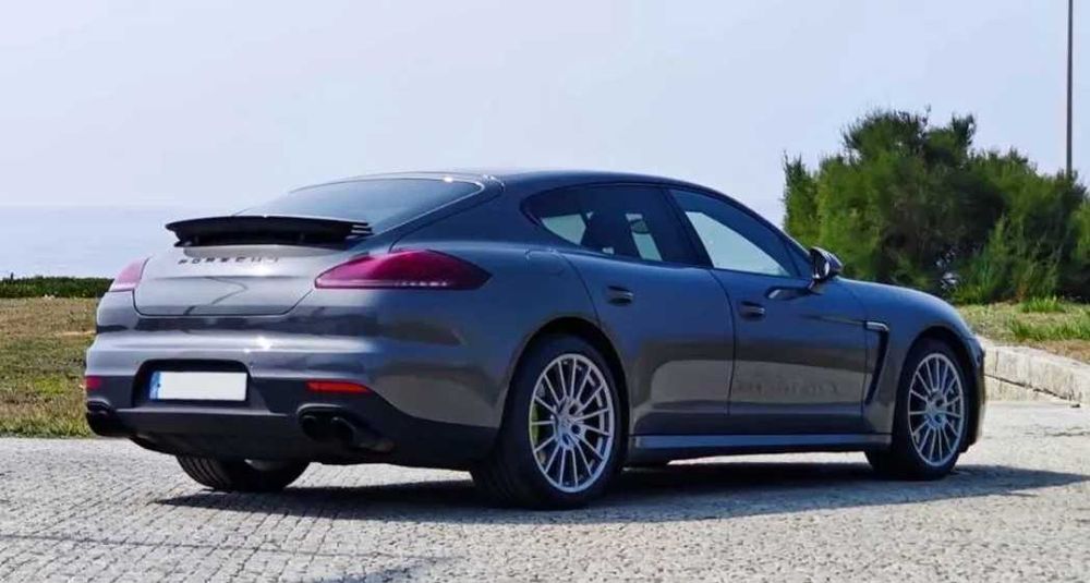 Porsche Panamera S E-hybrid