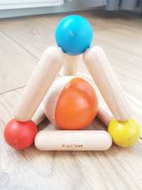 Grzechotka sensoryczna Plan Toys trójkąt drewniana