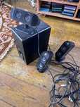 Colunas logitech