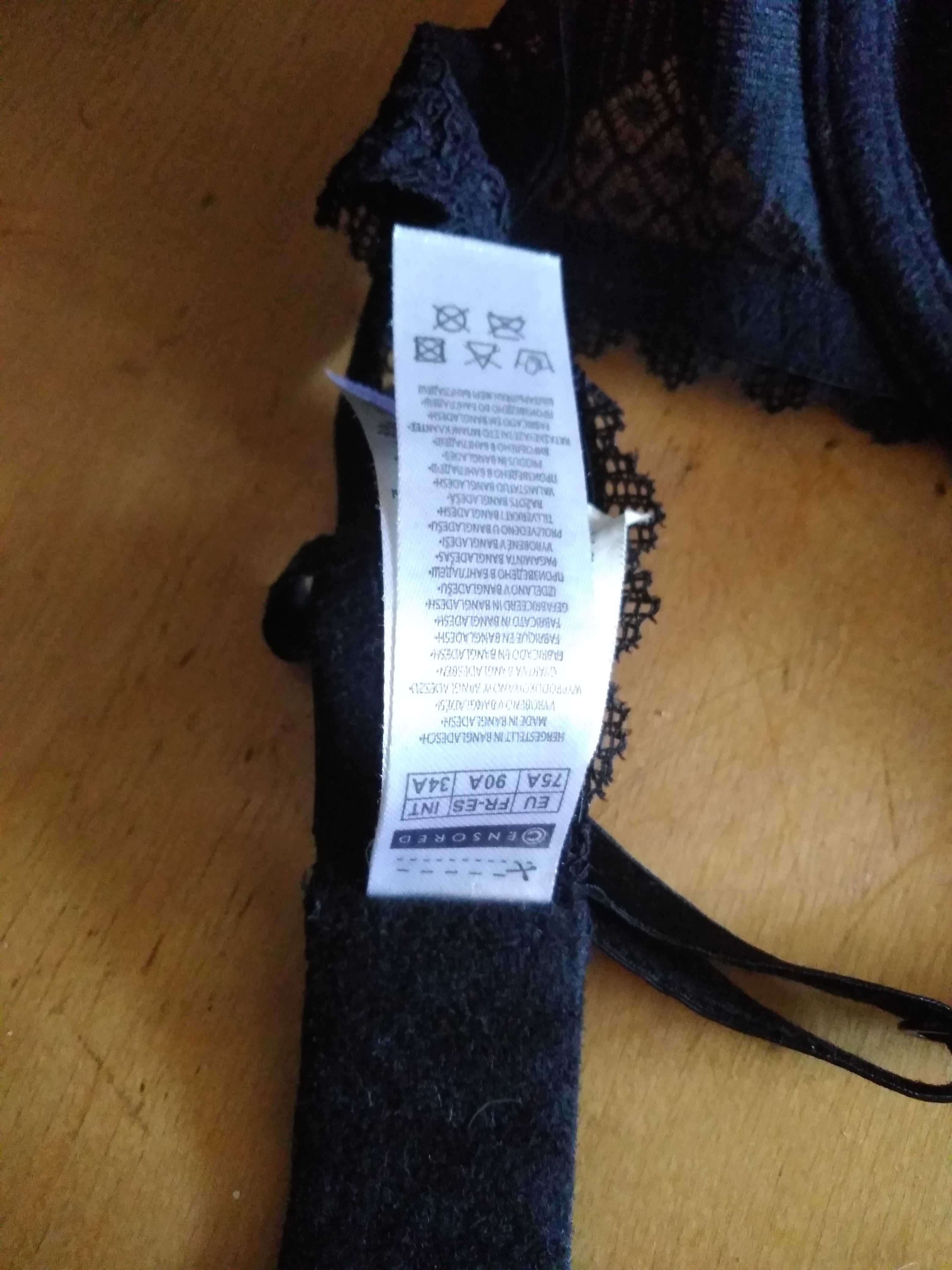 Biustonosz bardzo ozdobny r.37A. Ozdobiony w śliczny sposób.