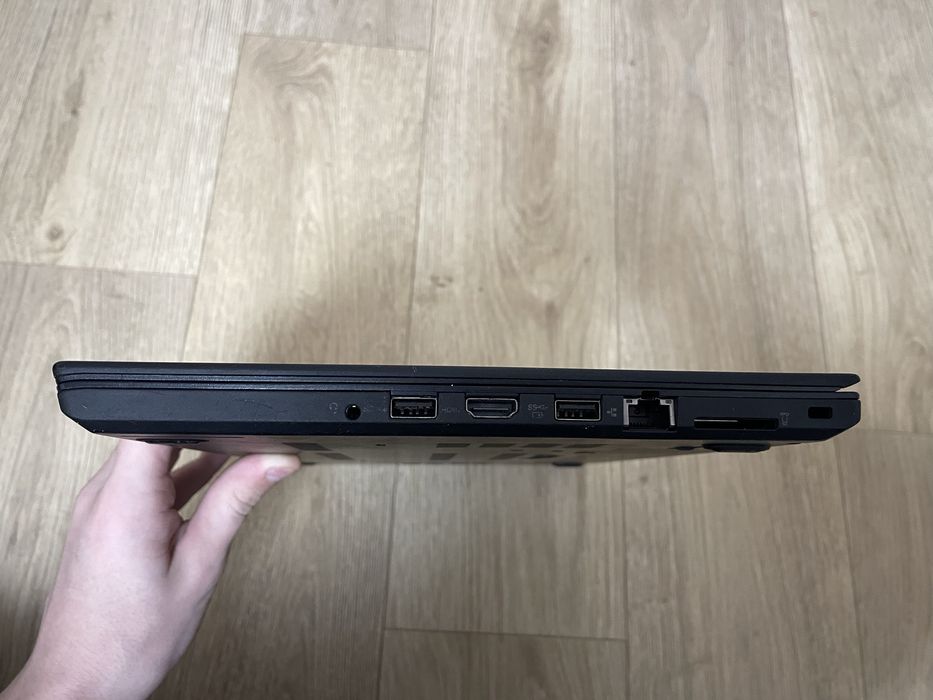 Lenovo Thinkpad T470  i5 - 6300U / 16gb / 465 ssd