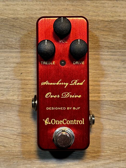 One Control Strawberry Red Overdrive Efekt Gitarowy