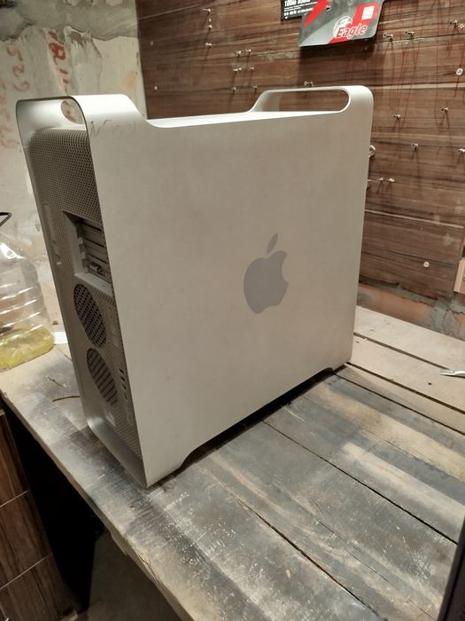 Комп’ютер Apple Power Mac G5 опори для скамейки Aple