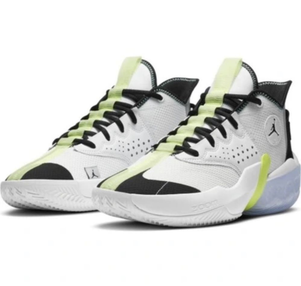 Nike AIR Jordan Future Low. Rozm. 44