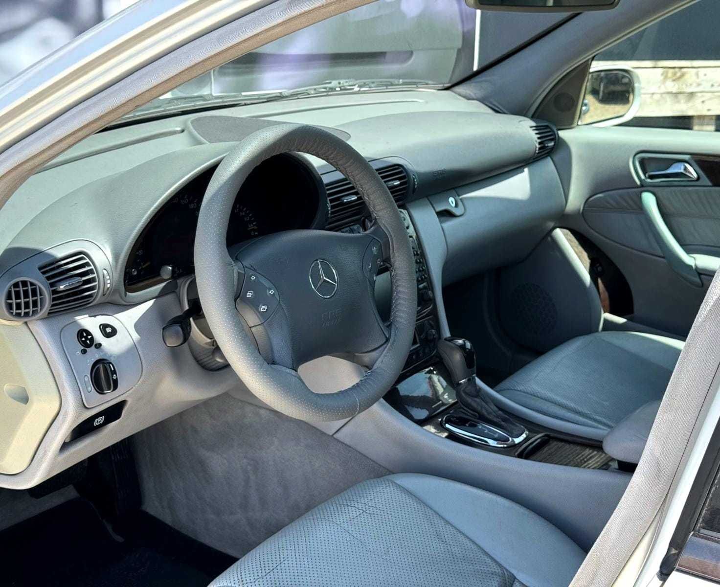Mercedes-Benz Classe C, T-Model C270 CDi-Automático-Garantia Incluída