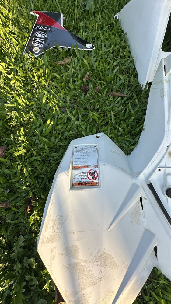 Plasticos suzuki ltr 450