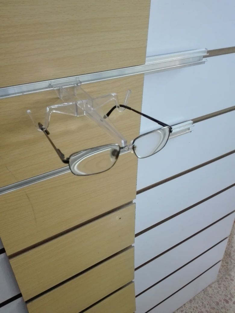 Expositores para óculos (Novos)