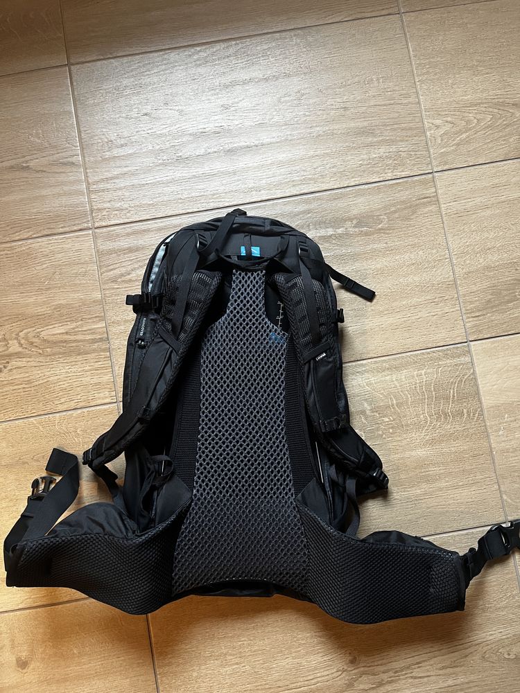 Plecak turystyczny Thule Topio 30l - black