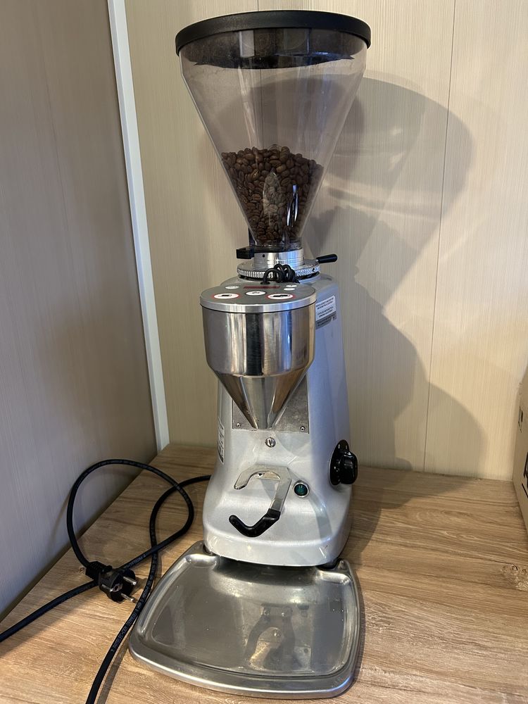 Кофемолка Mazzer Luigi Spa Super Jolly Electronic