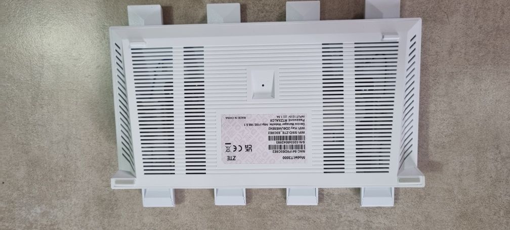 Antena exterior 5G ZTE + Router ZTE