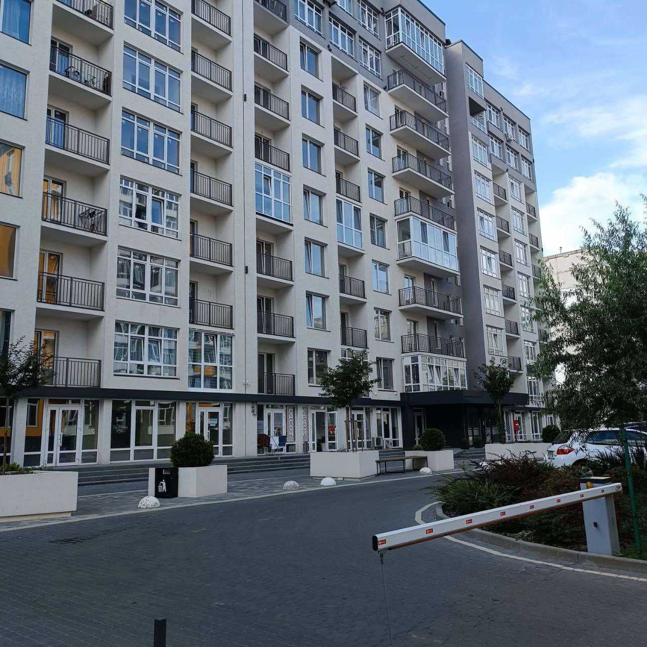 Здається Приміщення вільного призначення
