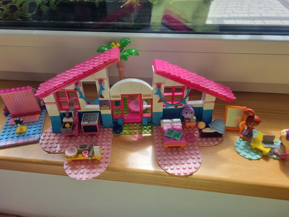 Klocki Mega Bloks GWR34 Barbie Mega Construx Dom w Malibu 303 szt.