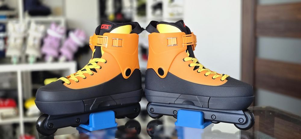 Rolki agresywne Roces 5TH element Fire Ilia Savosin Pro Model r45 Nowe