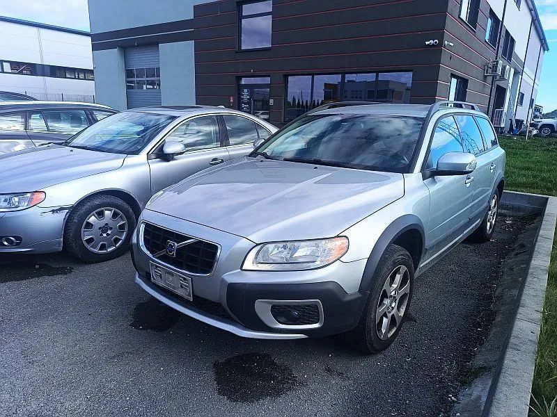 Volvo XC 70 AWD 4X4 Bezwypadkowy Oryginalny lakier bez korozji