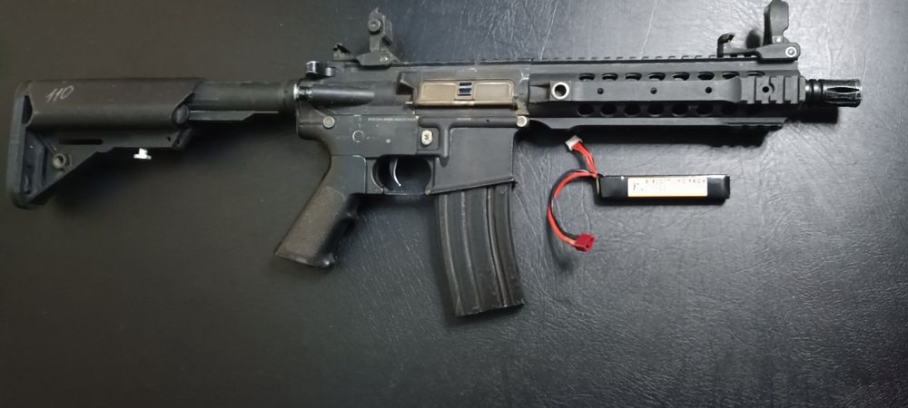 Игрушечный автомат AR-15