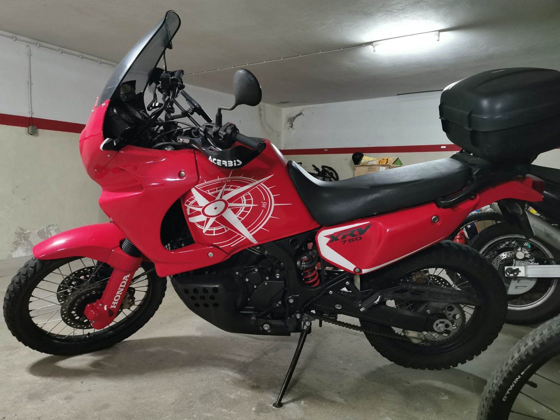 Honda África Twin XRV 750