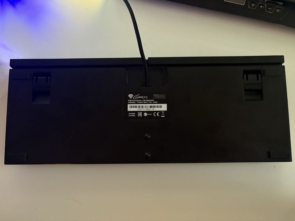 Klawiatura Genesis THOR 300 TKL RGB