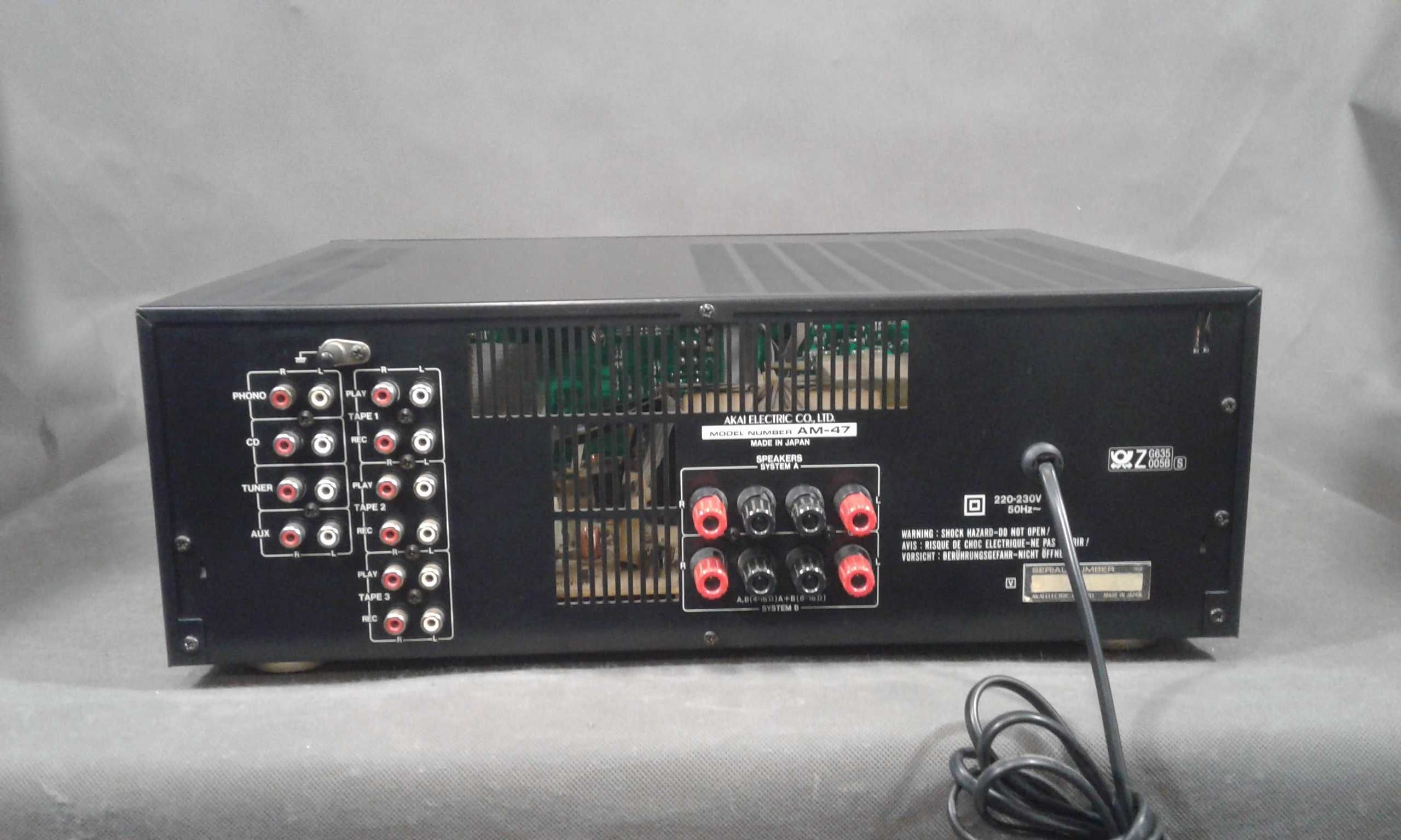 AKAI AM-47,wzmacniacz stereo
