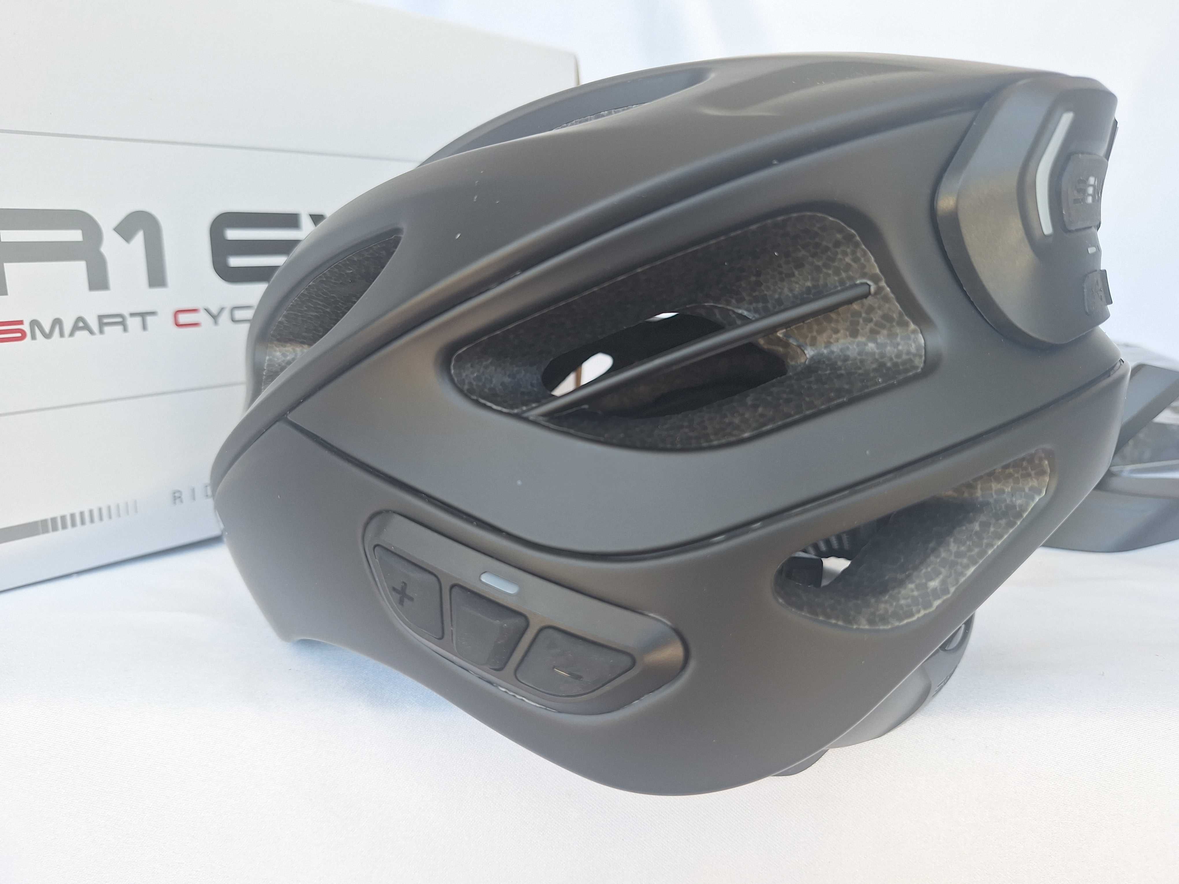 Kask rowerowy Sena Smart Cycling Helmet R1 Evo Black M 55-59 Interkom