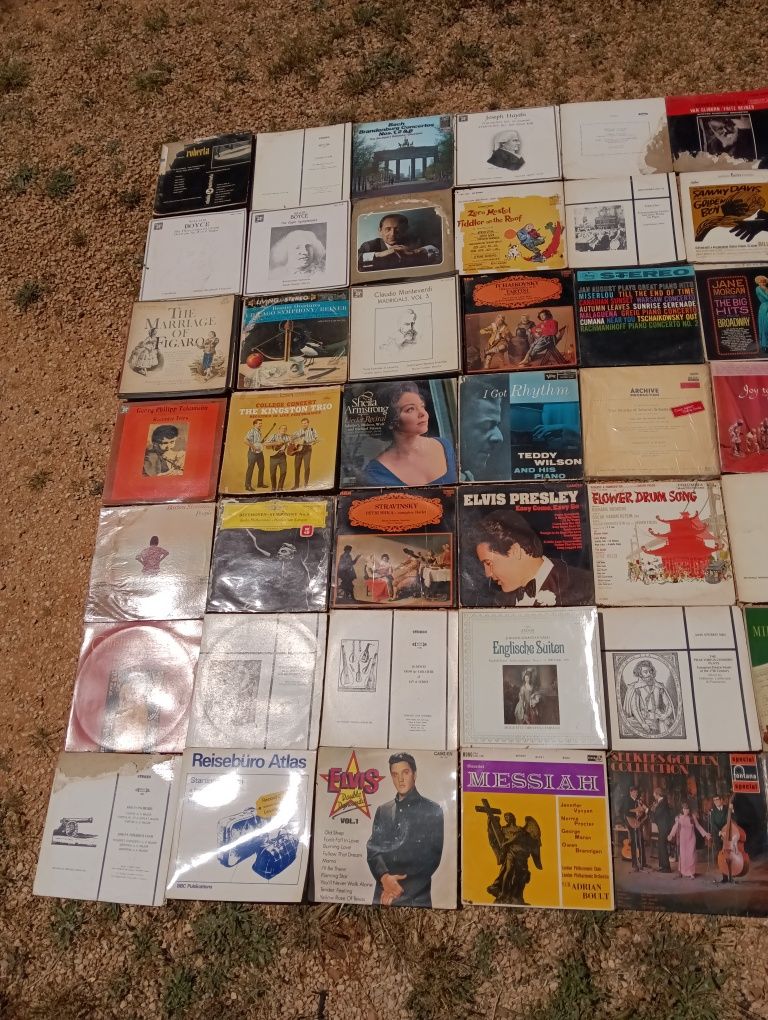 Coleção de discos de vinil música clássica e outras