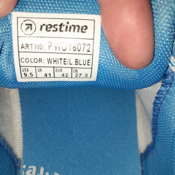 Кросівки Restime