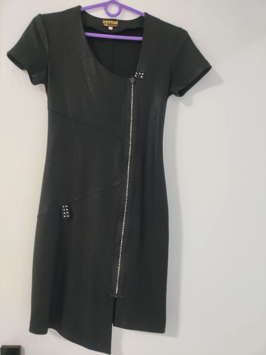 Сукня жіноча молодіжна