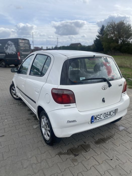 Toyota jaris 1.3 automat