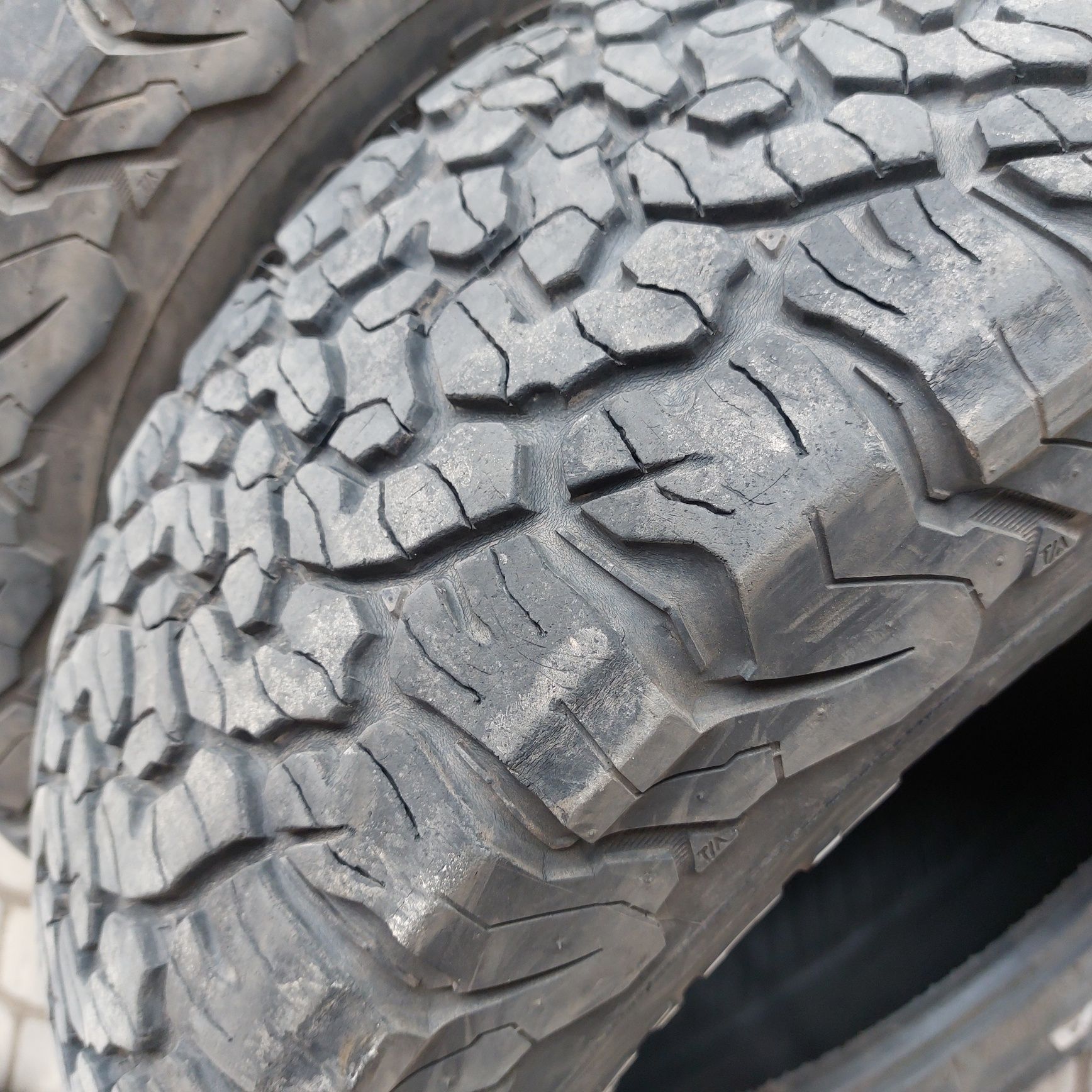 Колесо 235 75 15 шина 1шт  BFgoodrich резина болотна РОЗПАРОВКА