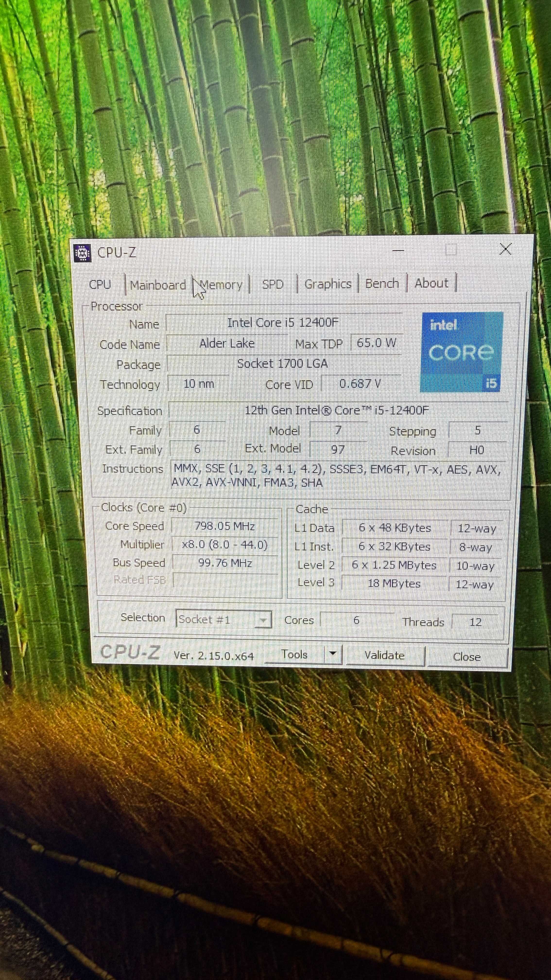 Komputer Gamingowy i5 12400F DDR4 16GB 1TB RTX 3050 6gb LED WifI