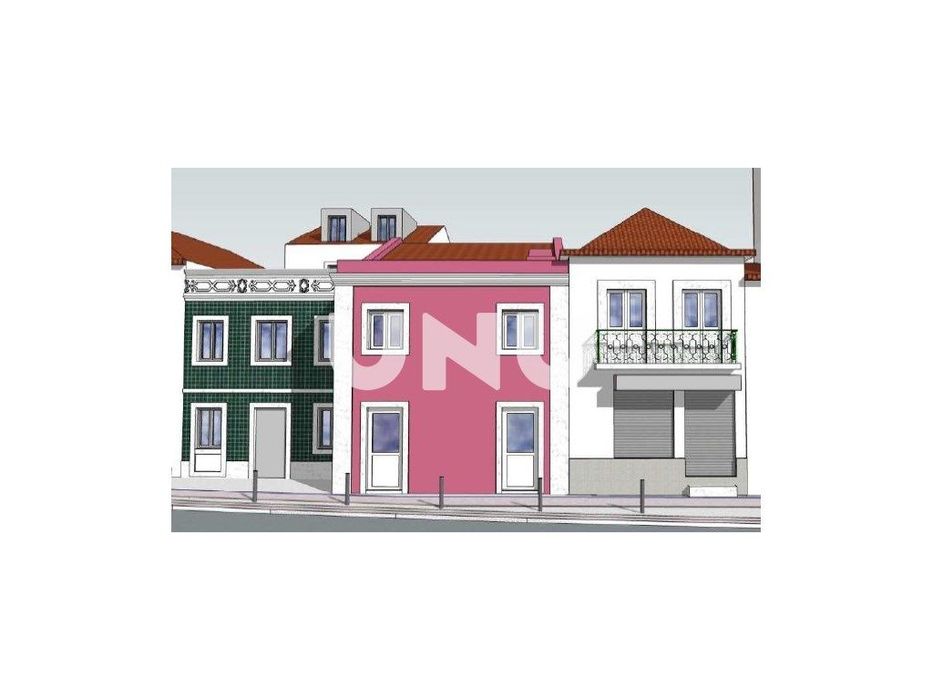 Moradia para reconstruir em Zona Histórica de Odivelas, com projeto...