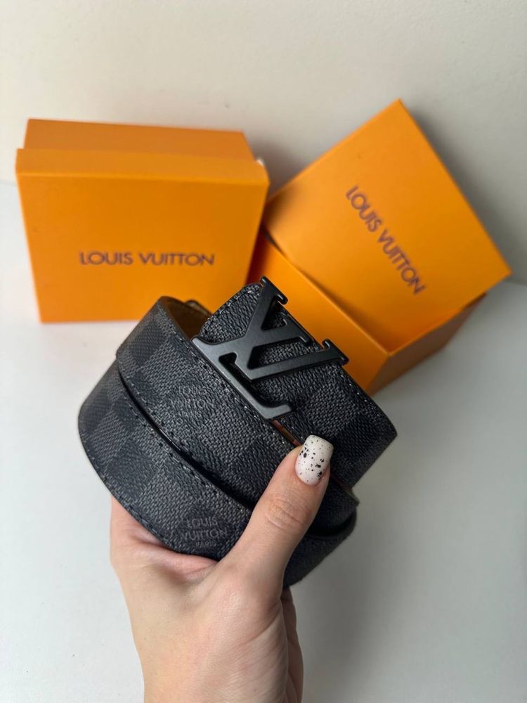 Pasek damski ze skóry naturalnej Louis Vuitton w pudełku