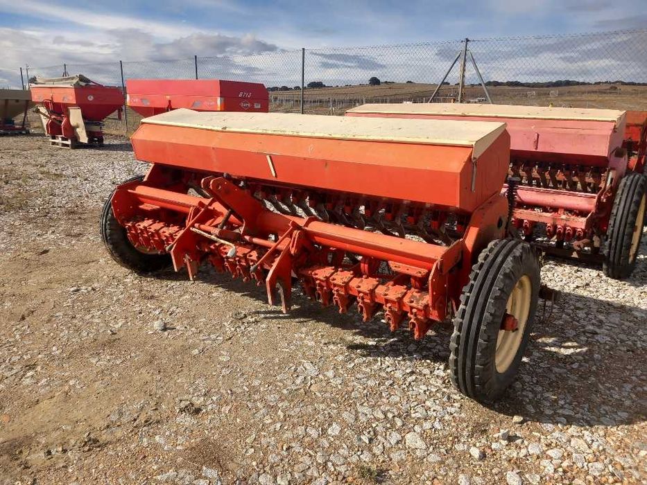 Semeador sola de 17 linhas