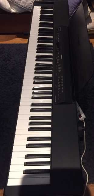 Piano Yamaha Modelo P80 com Pedal e Suporte