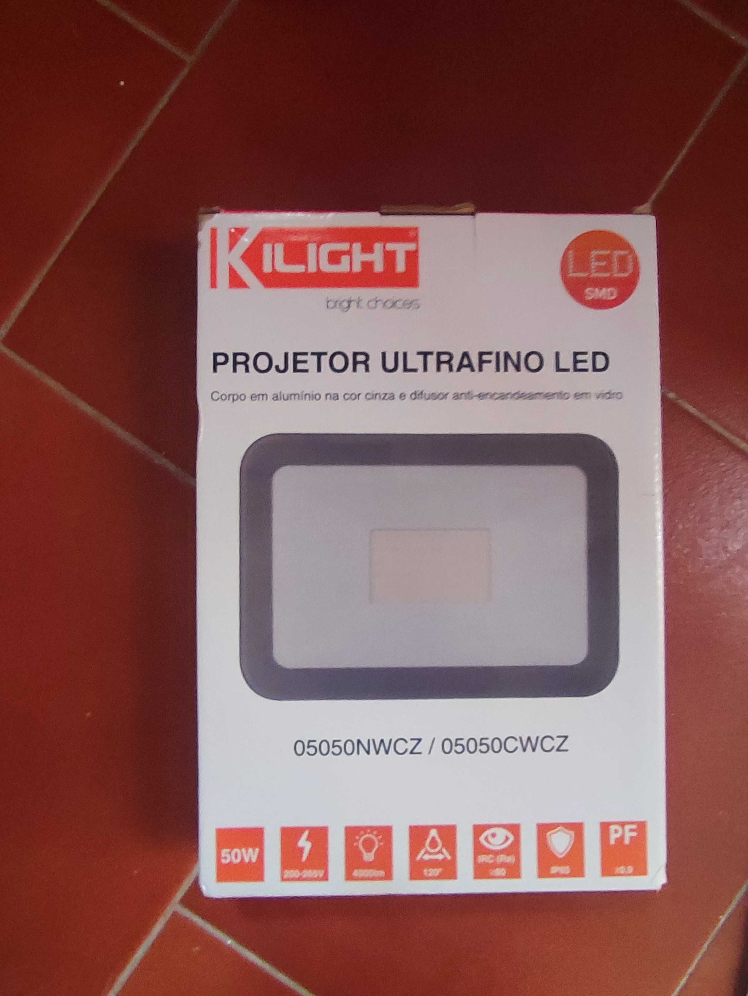 Projetores ultra fino LED