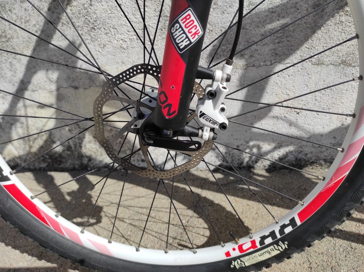 Bicicleta Rockrider 8.1