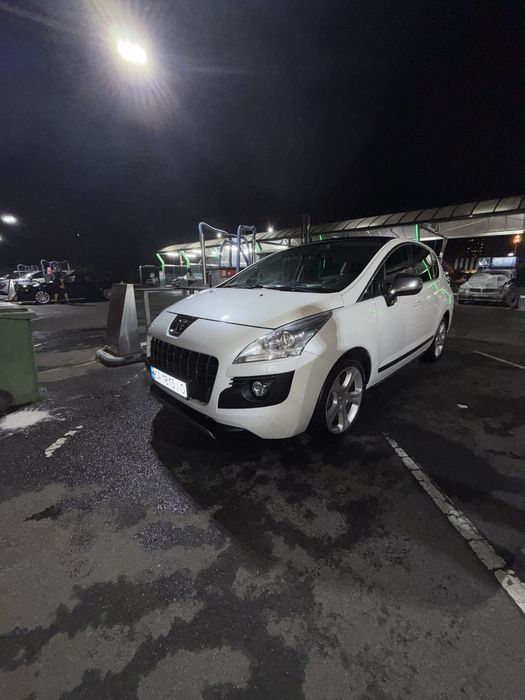 Продам авто Peugeot 3008