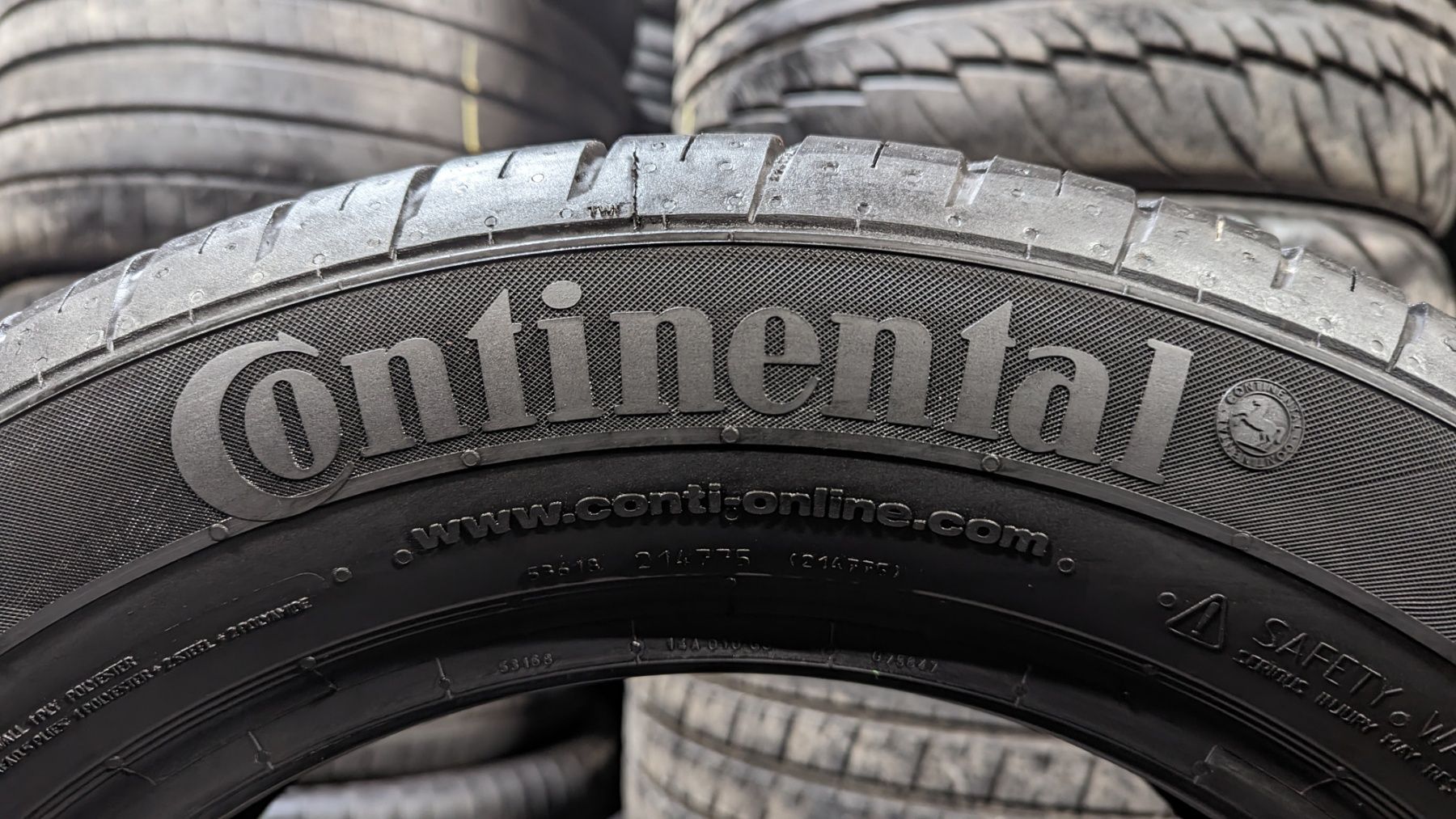 Шина 205/60 R 16 Continental ContiPremiumContact 2. Одна. Розпаровка.