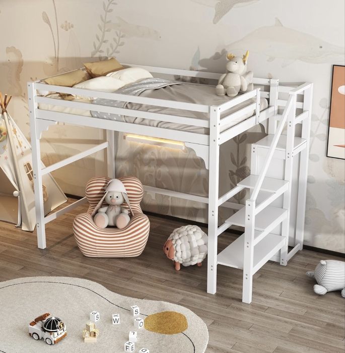 Дитяче ліжко горище