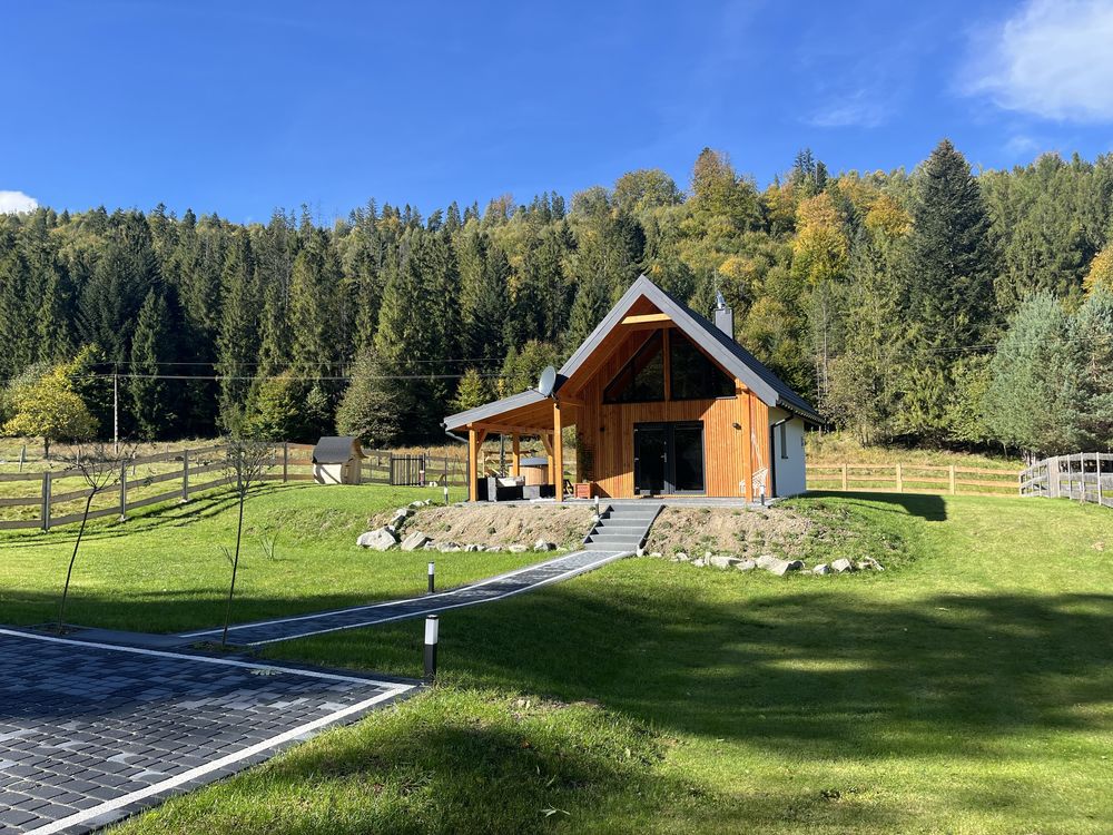 Siedlisko w Dolinie Danielki cisza natura las domek balia