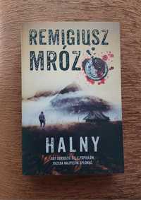 Remigiusz Mróz "Halny"