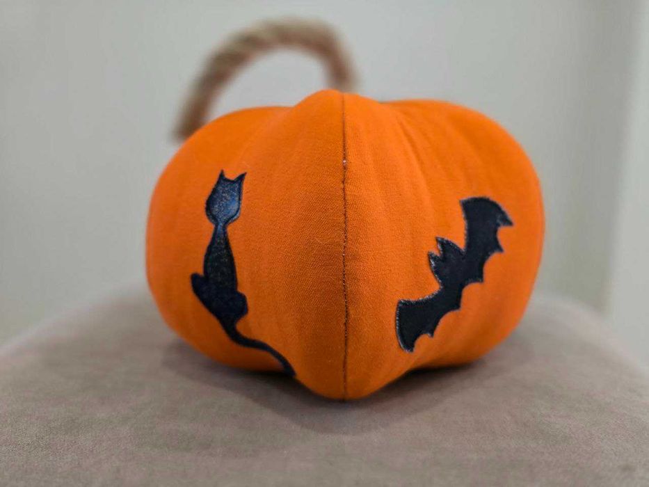 Хелловін декор. Інтер'єрна іграшка гарбуз “Джек” — ручна робота, осінн