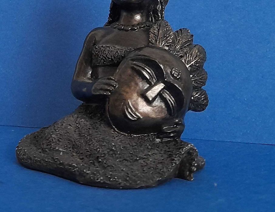 Retro Vintage Mała Rzeźba Afrykańska Figura z Maską. Afryka