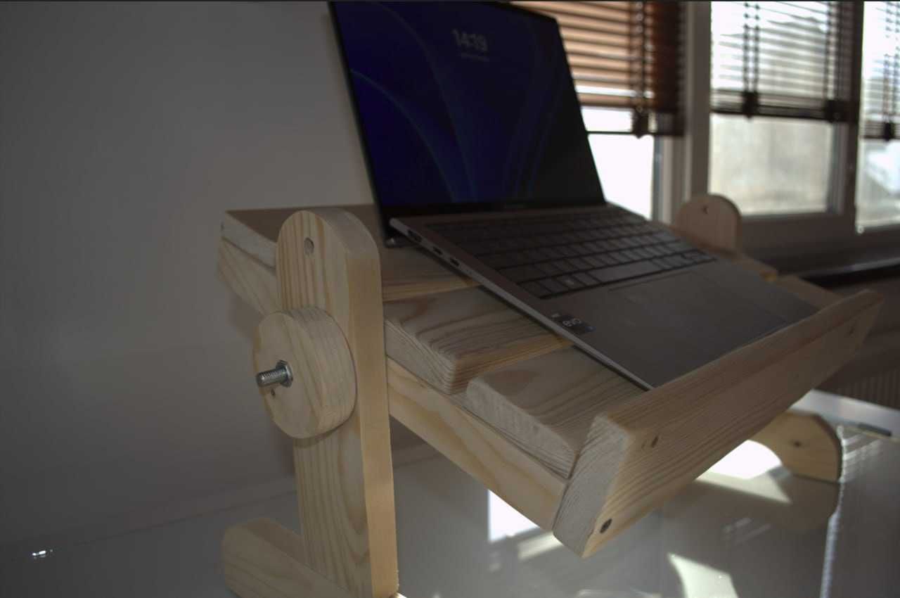 Столик підставка для ноутбука
